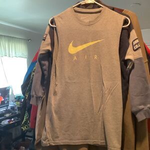 Sleeveless tee T-shirt graphic designer art screenprint size small Nike The Nike